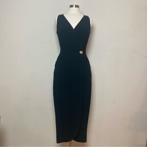 Sleek Black Crepe Sleeveless Tuxedo Dress Sz 8